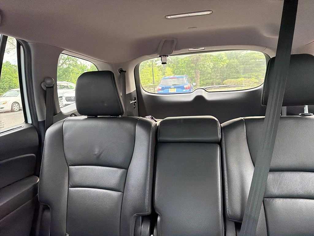 Thumbnail: 2019 Honda Pilot - 28