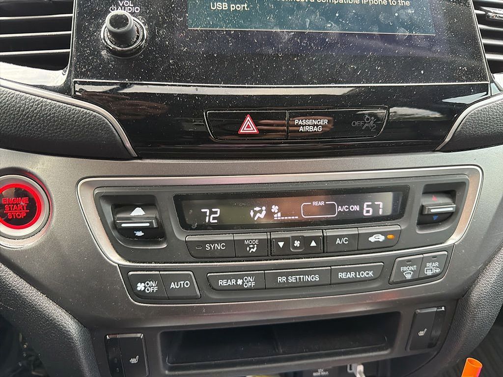 Thumbnail: 2019 Honda Pilot - 26