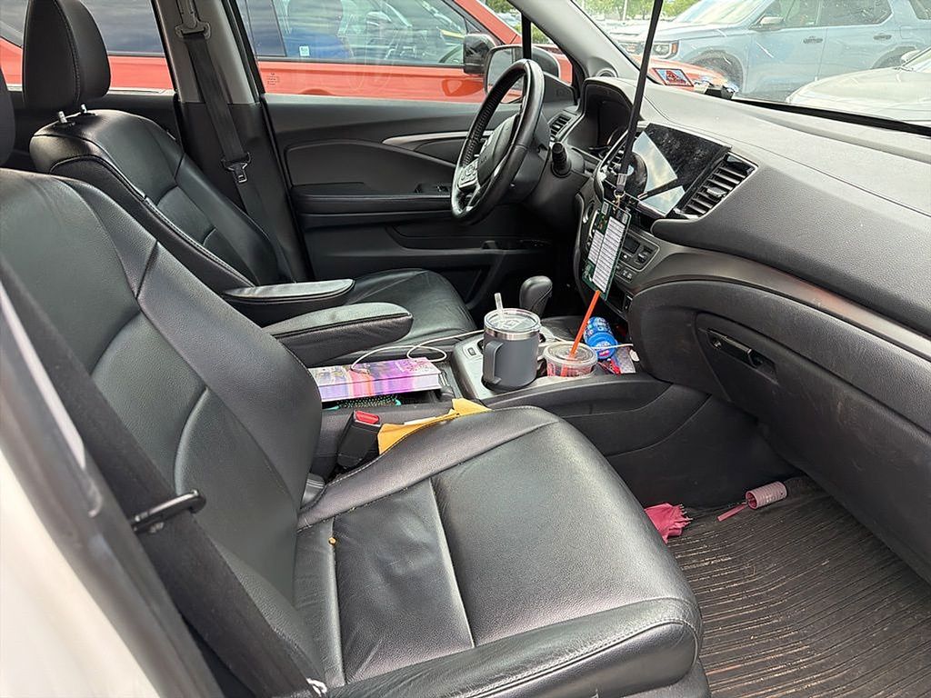 Thumbnail: 2019 Honda Pilot - 5