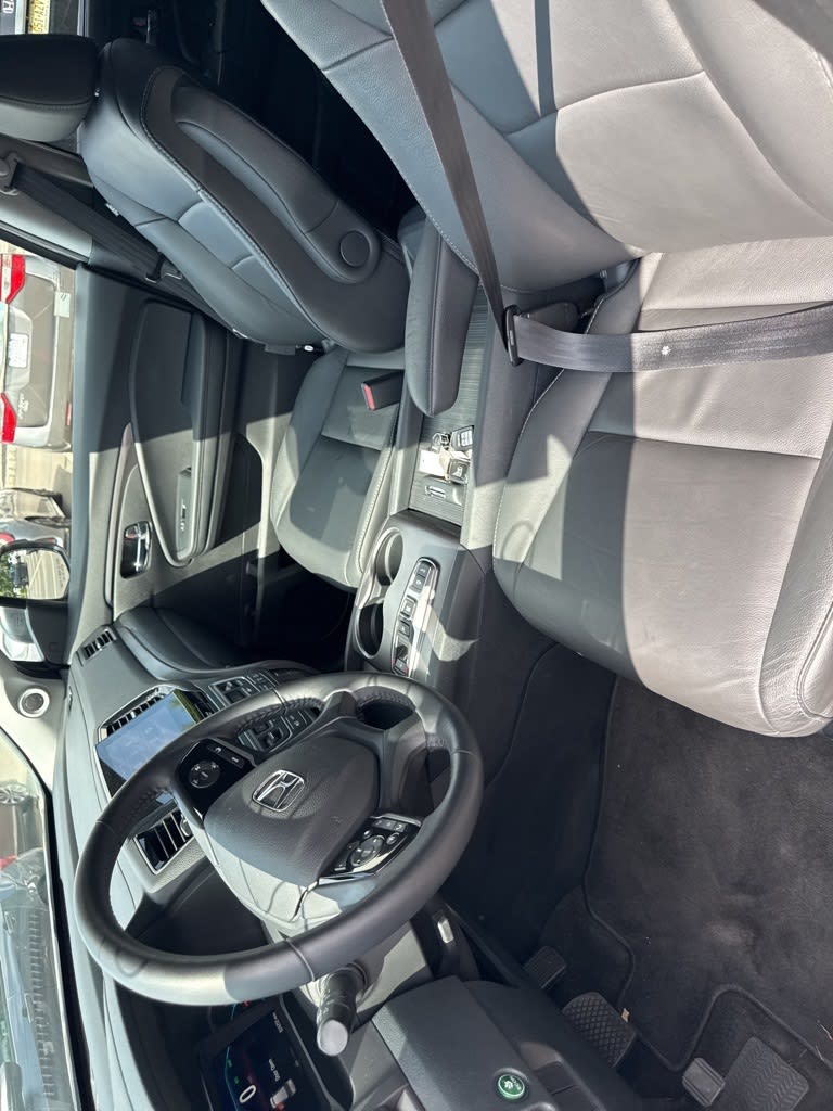 Thumbnail: 2022 Honda Pilot - 17