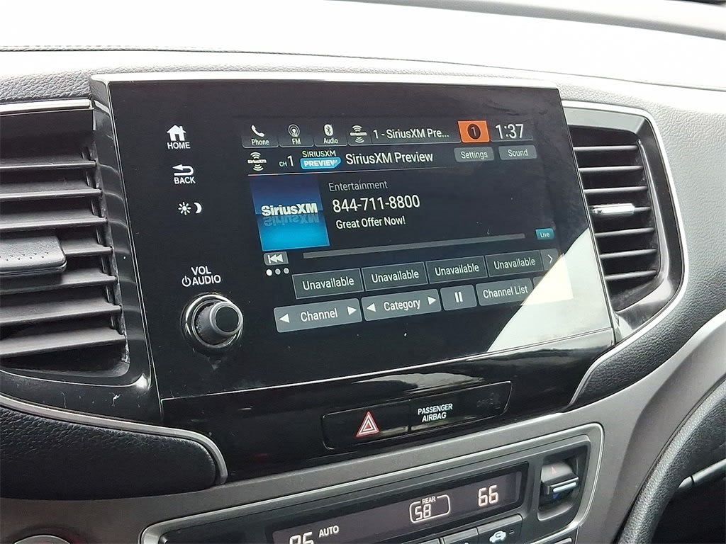 Thumbnail: 2019 Honda Pilot - 9