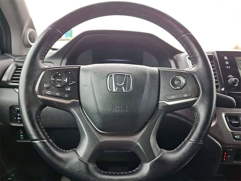 Thumbnail: 2019 Honda Pilot - 2