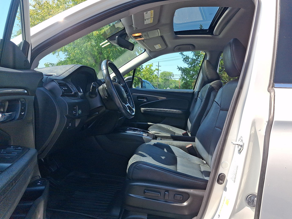 Thumbnail: 2021 Honda Pilot - 8