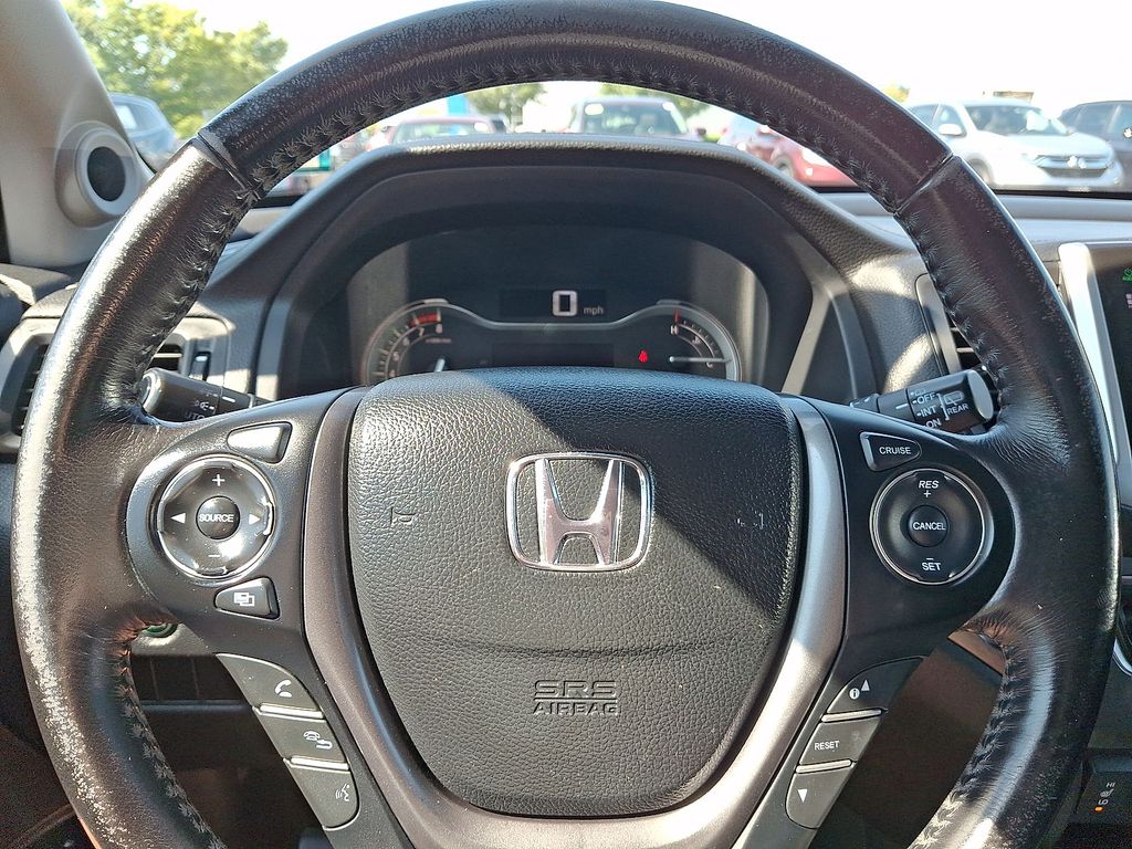 Thumbnail: 2016 Honda Pilot - 2