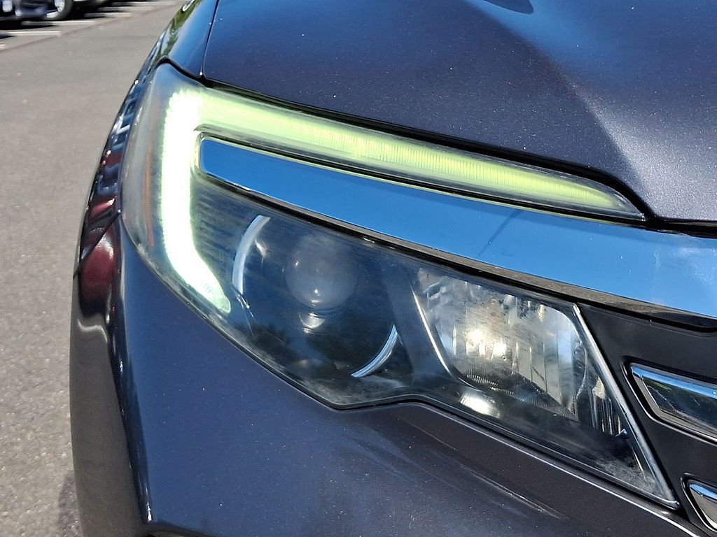 Thumbnail: 2016 Honda Pilot - 27