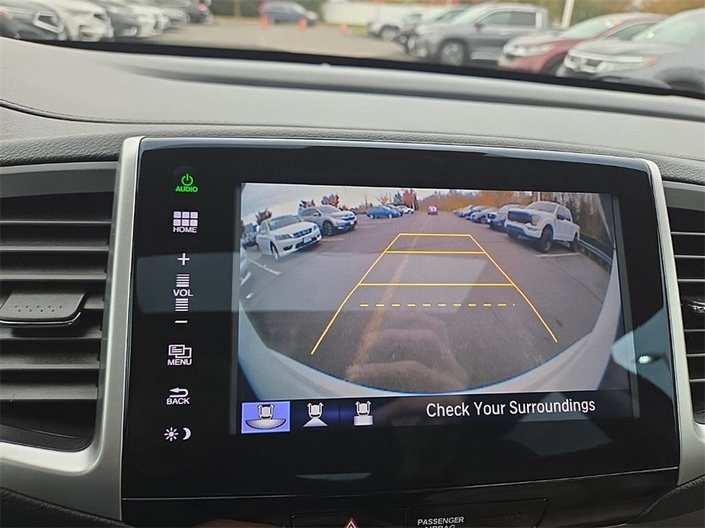 Thumbnail: 2016 Honda Pilot - 19