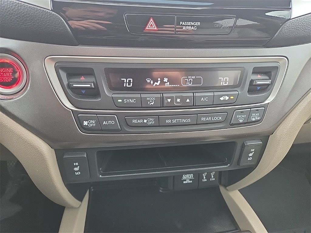 Thumbnail: 2016 Honda Pilot - 20