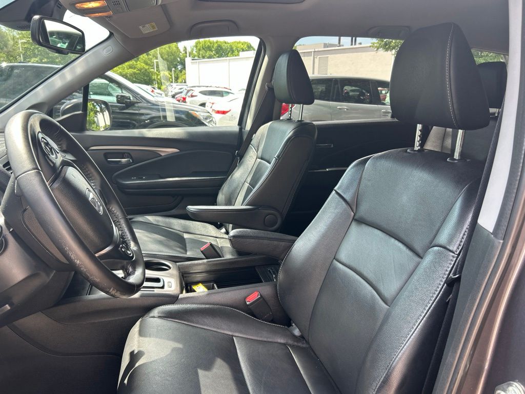 Thumbnail: 2018 Honda Pilot - 7
