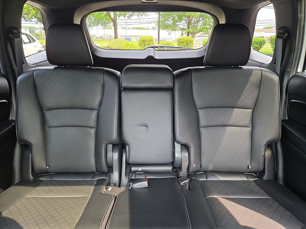 Thumbnail: 2021 Honda Passport - 21