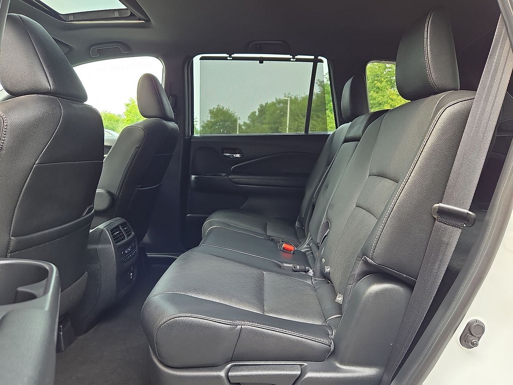 Thumbnail: 2021 Honda Passport - 33