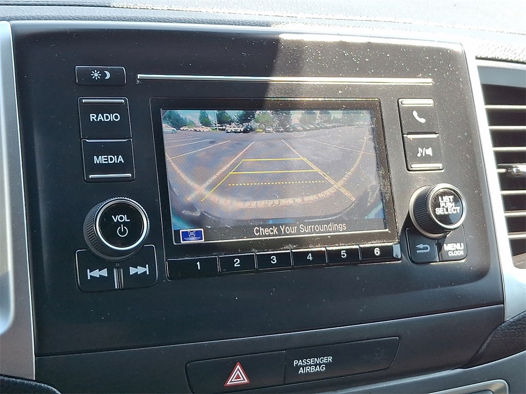 Thumbnail: 2019 Honda Passport - 14