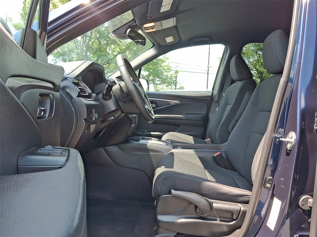 Thumbnail: 2019 Honda Passport - 8