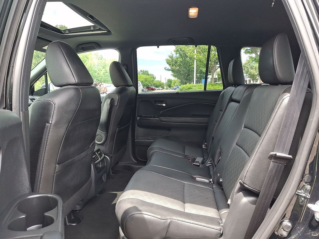 Thumbnail: 2021 Honda Passport - 9