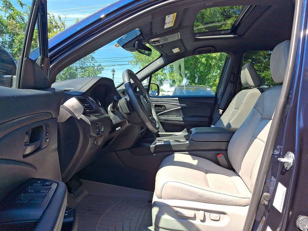 Thumbnail: 2024 Honda Passport - 8