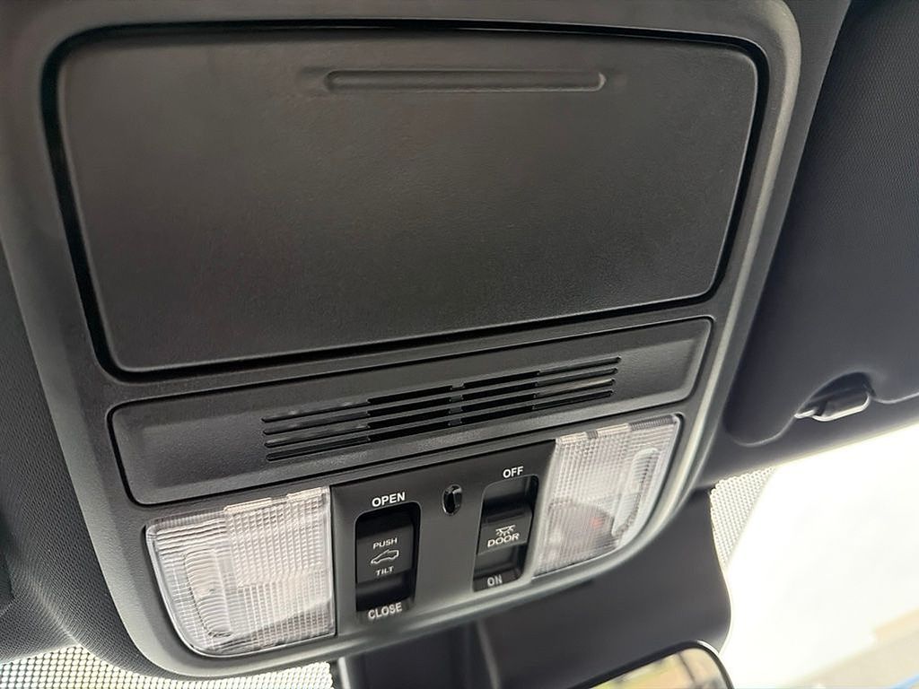 Thumbnail: 2023 Honda Passport - 20