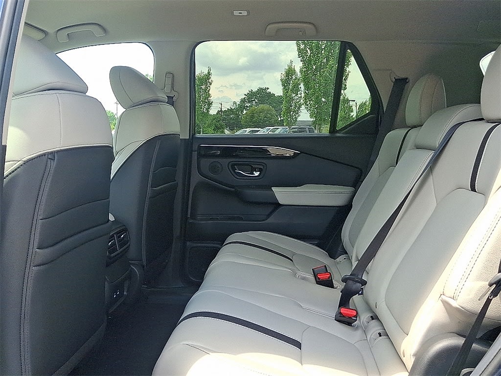 Thumbnail: 2026 Honda Passport - 8