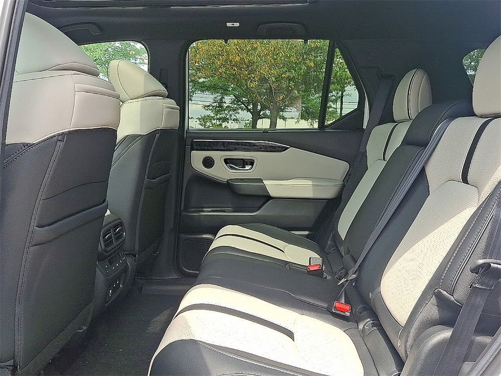 Thumbnail: 2026 Honda Passport - 10