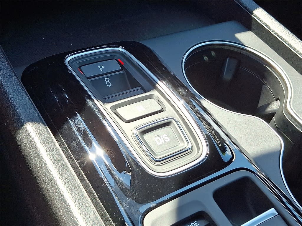 Thumbnail: 2025 Honda Pilot - 13