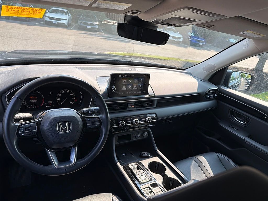 Thumbnail: 2023 Honda Pilot - 2