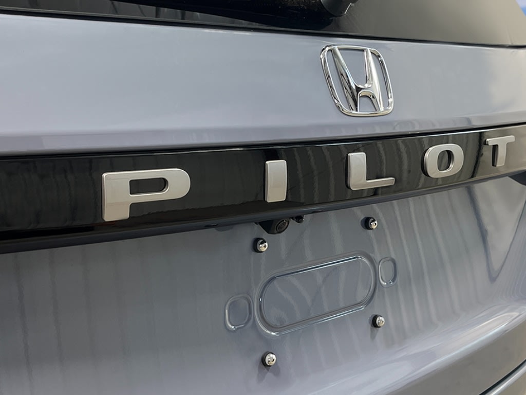 Thumbnail: 2026 Honda Pilot - 7