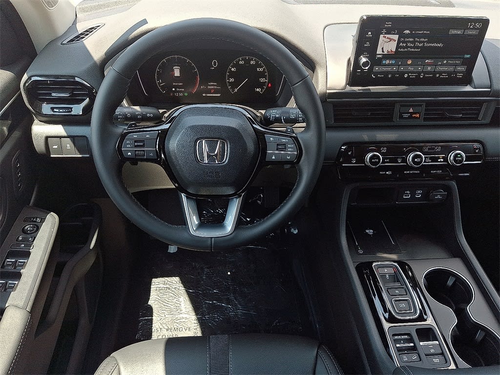 Thumbnail: 2025 Honda Pilot - 2