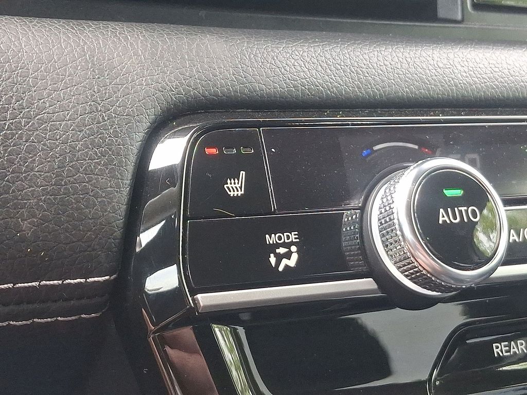 Thumbnail: 2024 Honda Pilot - 22