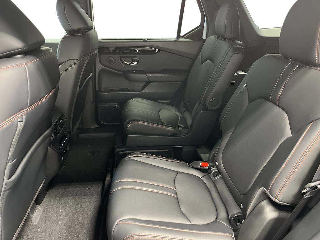 Thumbnail: 2026 Honda Pilot - 13