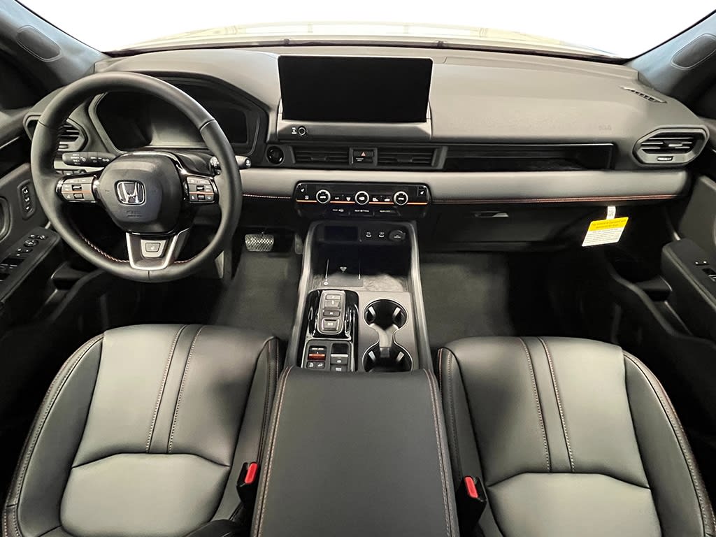 Thumbnail: 2026 Honda Pilot - 2