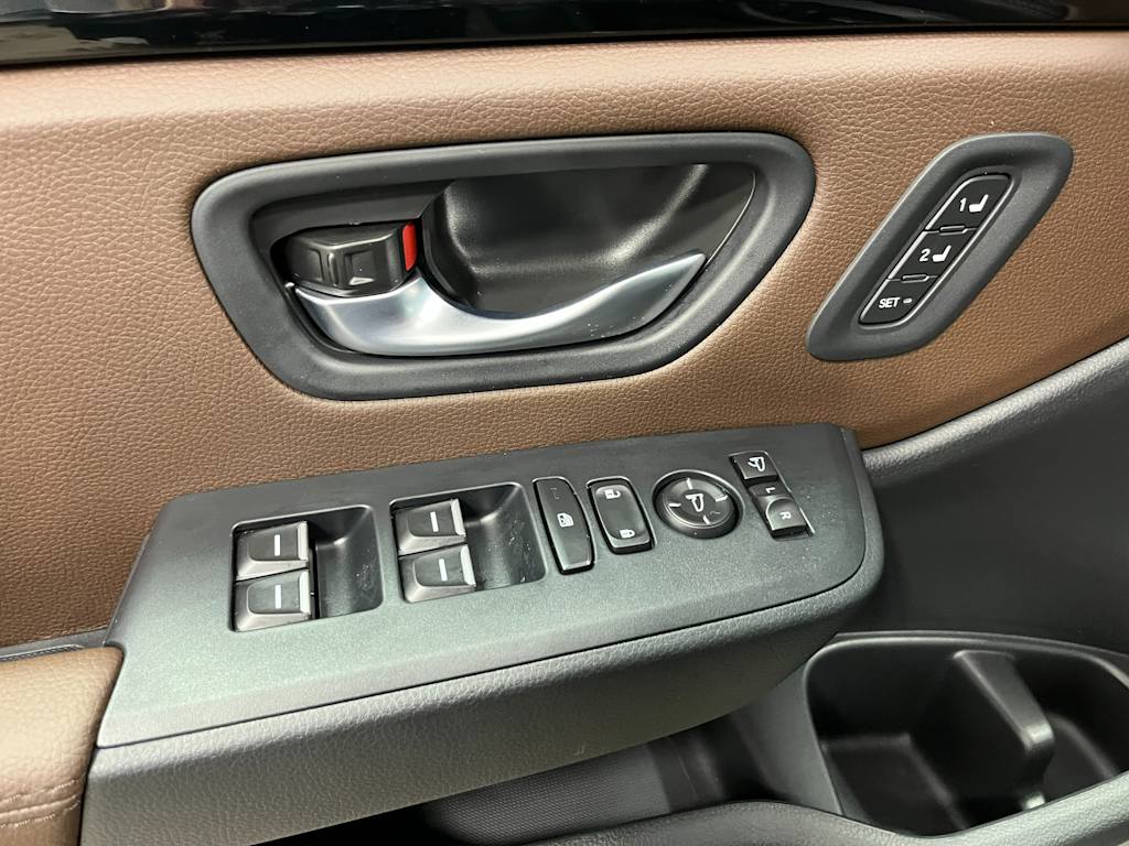 Thumbnail: 2026 Honda Pilot - 21