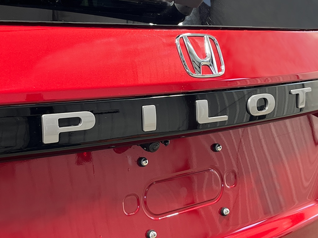 Thumbnail: 2026 Honda Pilot - 17