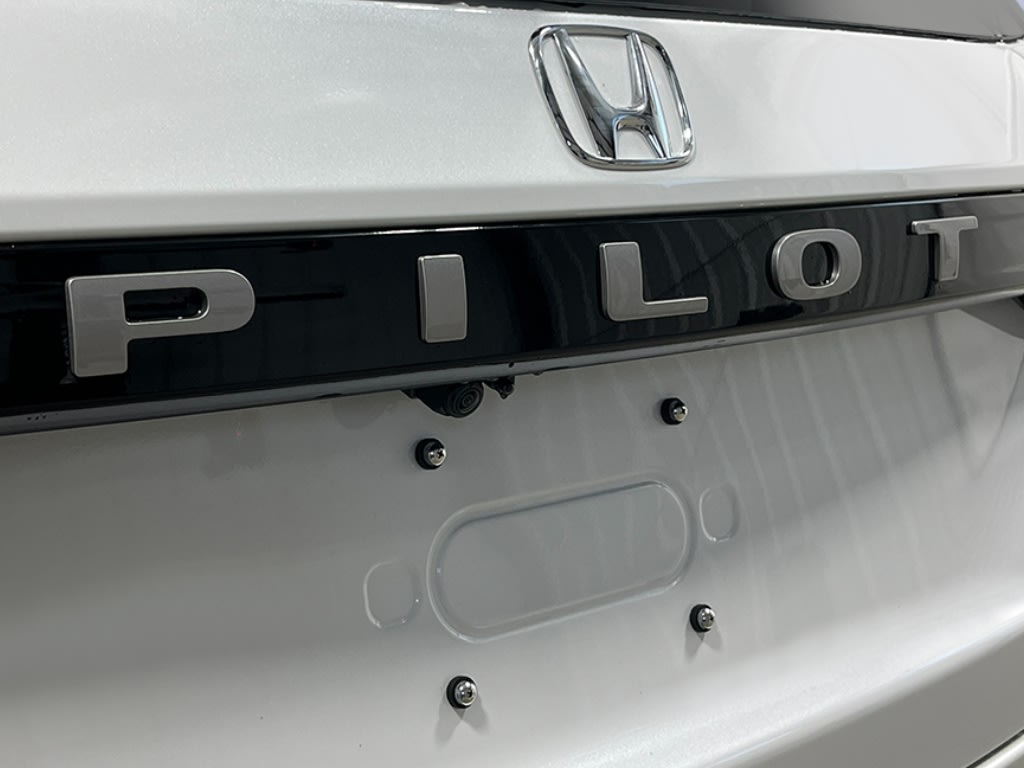Thumbnail: 2026 Honda Pilot - 13