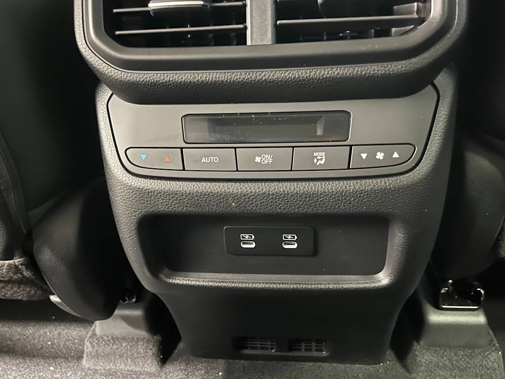 Thumbnail: 2026 Honda Pilot - 28