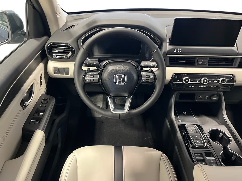 Thumbnail: 2026 Honda Pilot - 10
