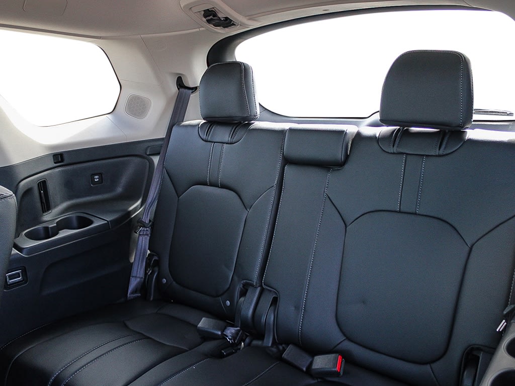 Thumbnail: 2026 Honda Pilot - 26