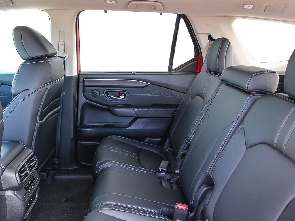 Thumbnail: 2026 Honda Pilot - 13