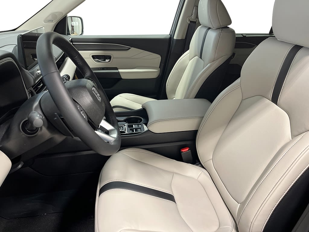 Thumbnail: 2026 Honda Pilot - 11