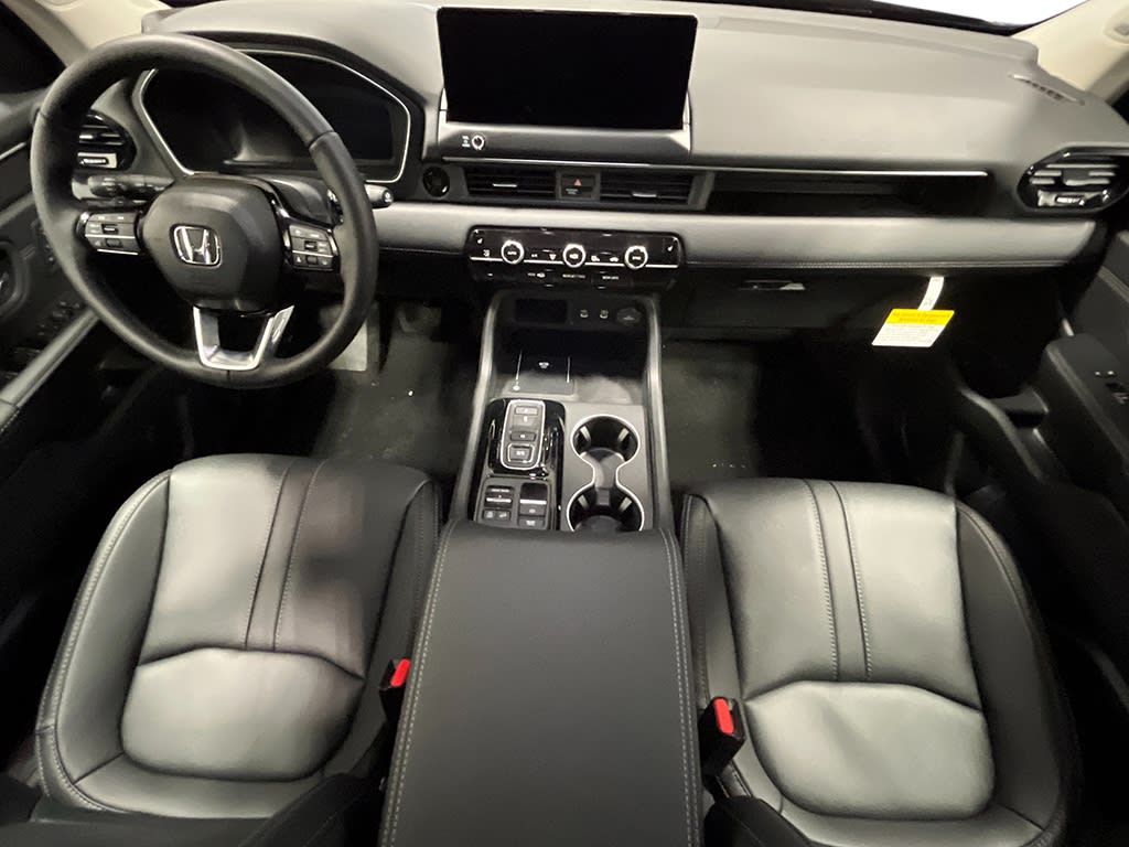 Thumbnail: 2026 Honda Pilot - 2