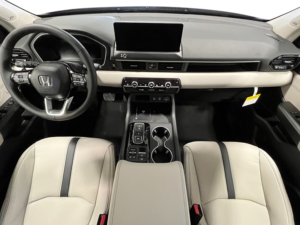 Thumbnail: 2026 Honda Pilot - 2