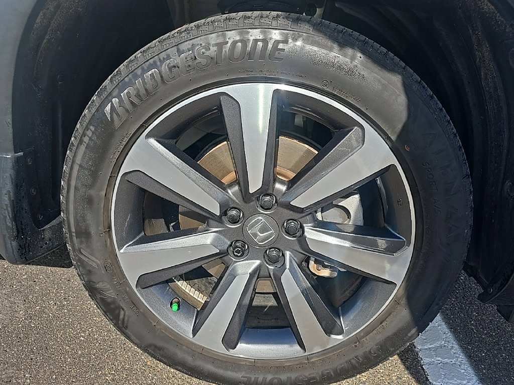 Thumbnail: 2024 Honda Pilot - 15
