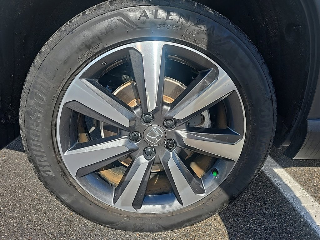 Thumbnail: 2024 Honda Pilot - 16