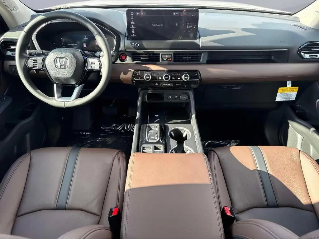 Thumbnail: 2026 Honda Pilot - 2