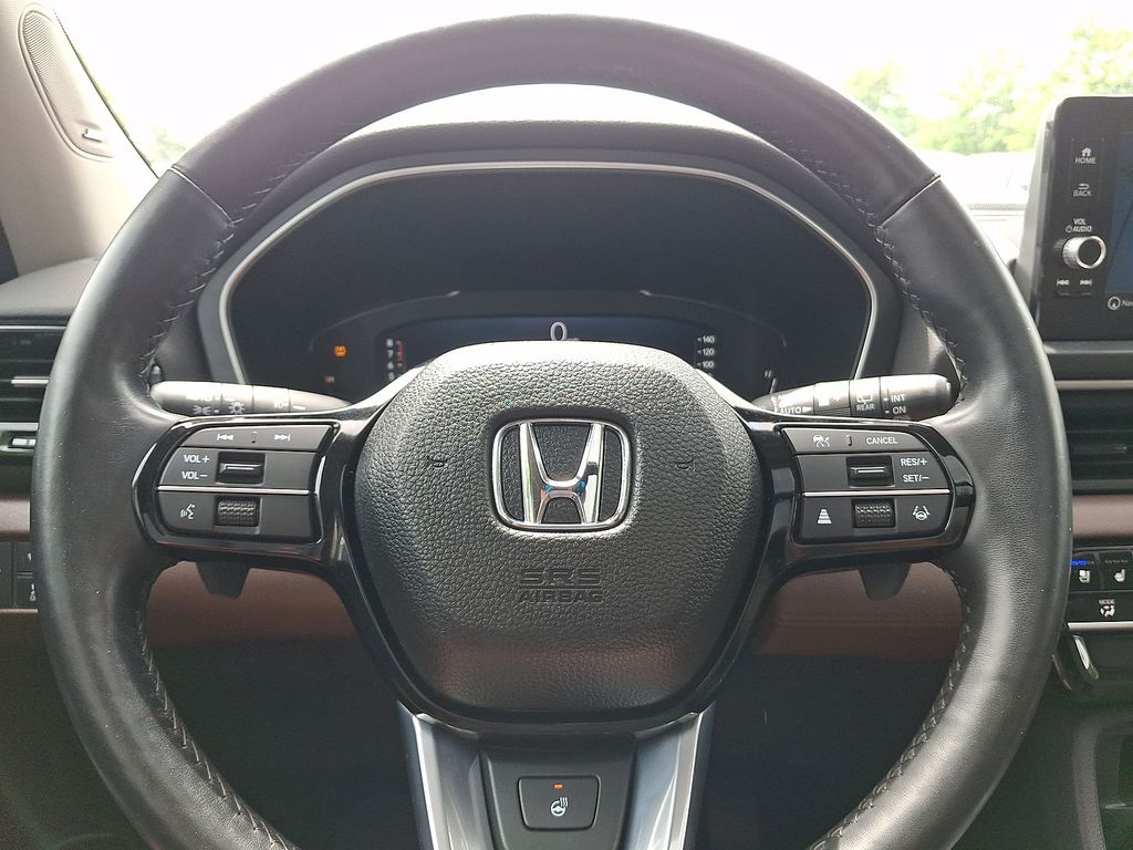Thumbnail: 2023 Honda Pilot - 2