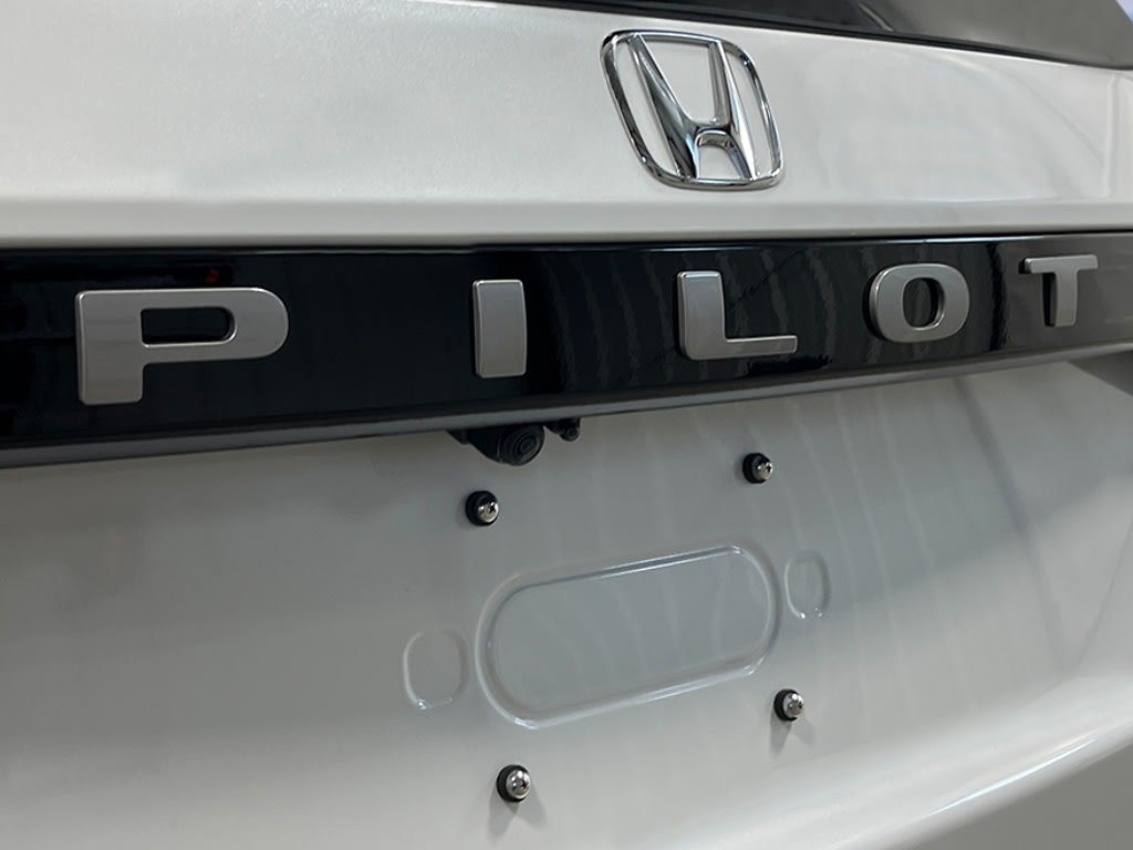 Thumbnail: 2026 Honda Pilot - 13