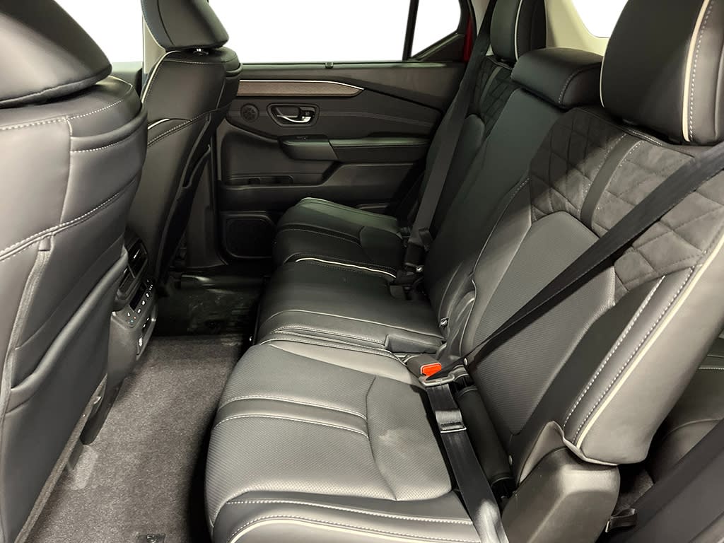 Thumbnail: 2026 Honda Pilot - 11
