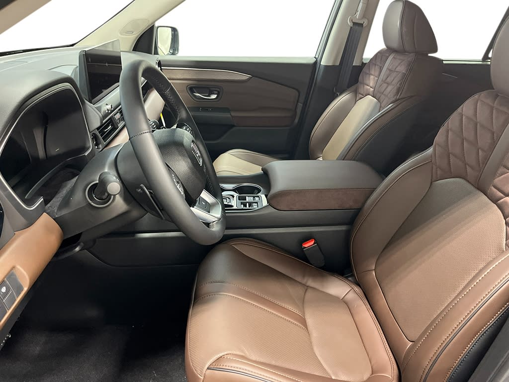 Thumbnail: 2026 Honda Pilot - 10