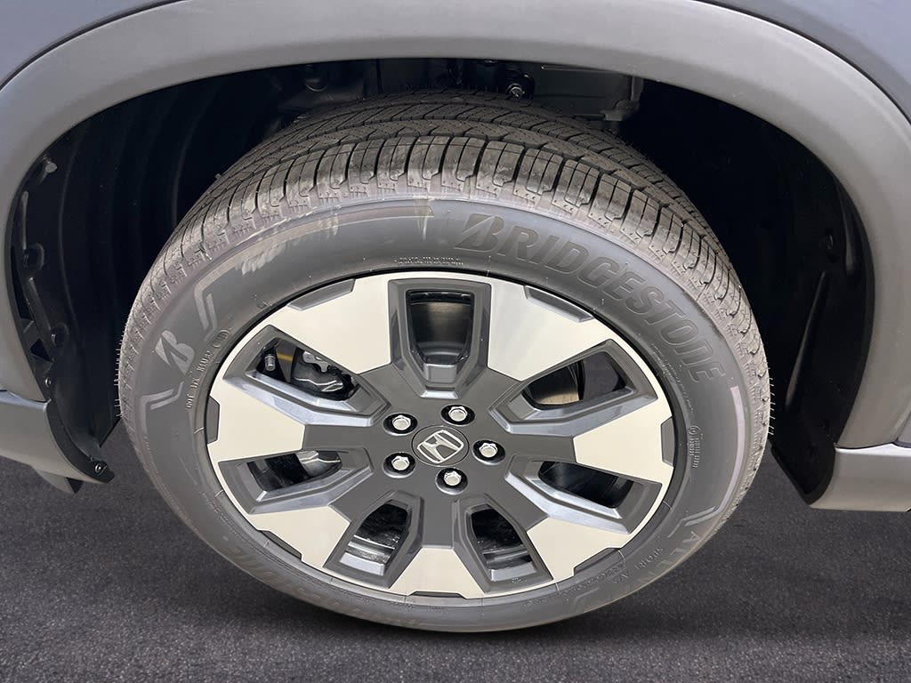 Thumbnail: 2026 Honda Pilot - 8