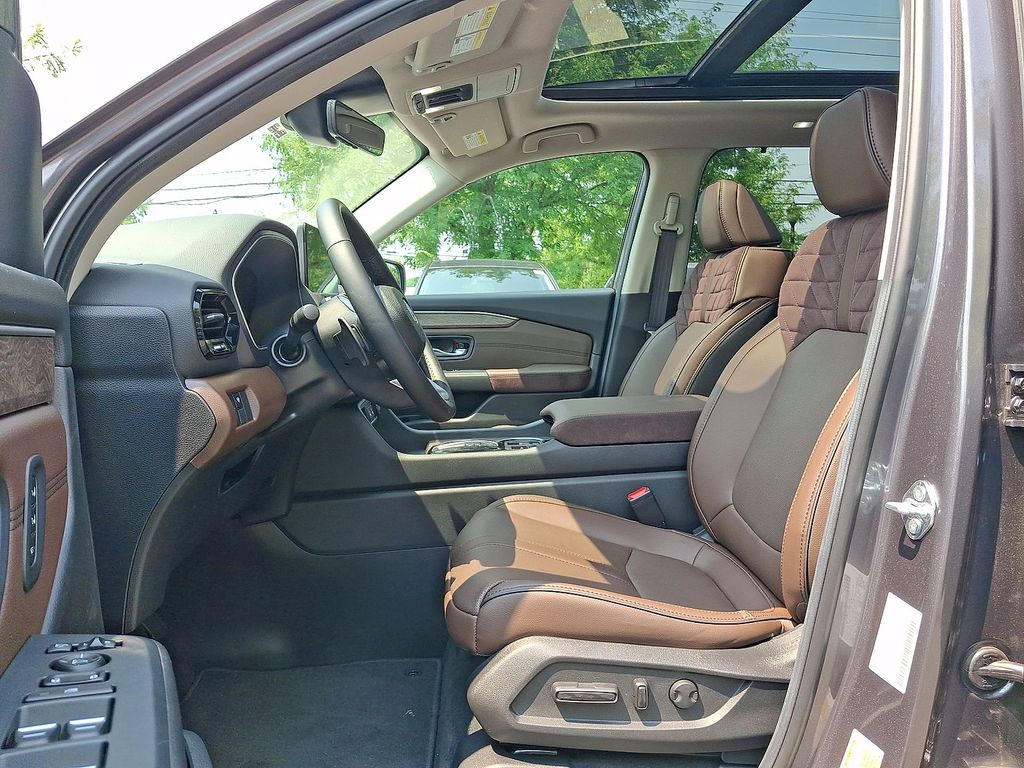 Thumbnail: 2026 Honda Pilot - 9