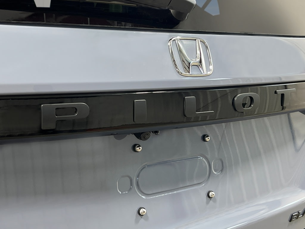 Thumbnail: 2026 Honda Pilot - 18
