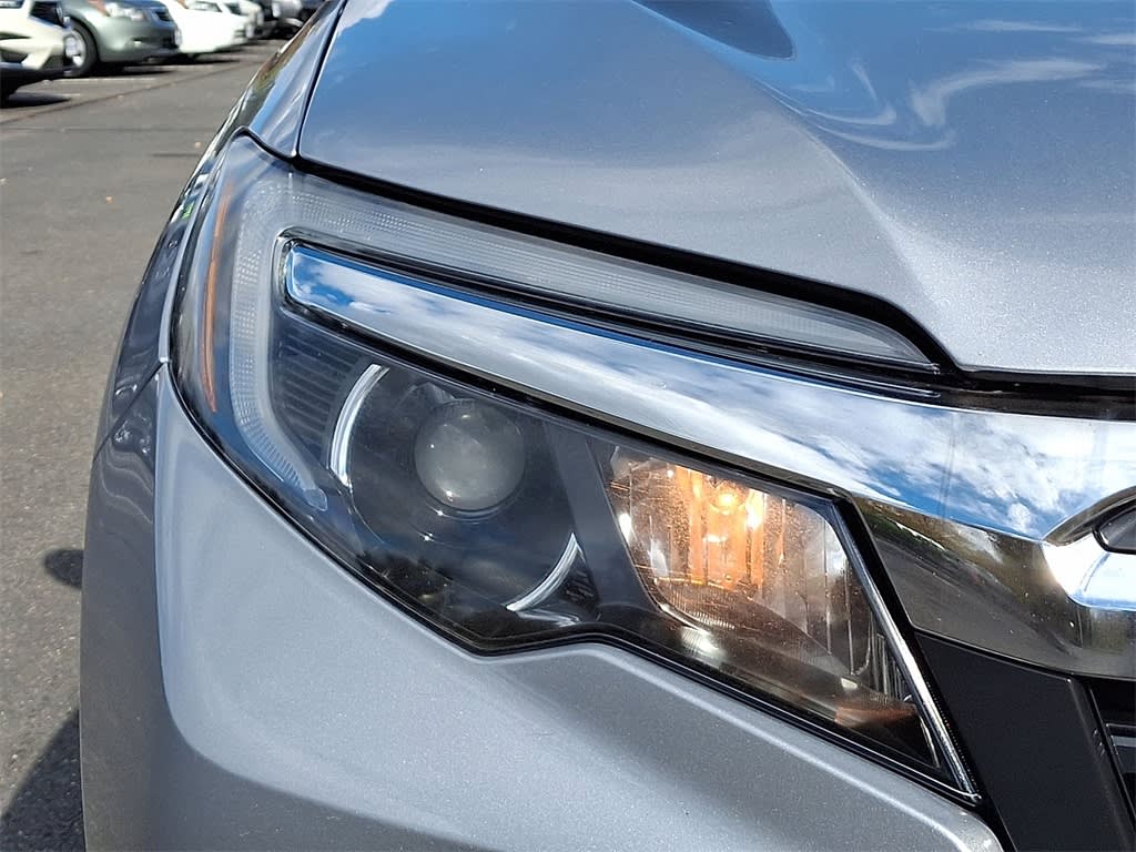 Thumbnail: 2017 Honda Ridgeline - 27