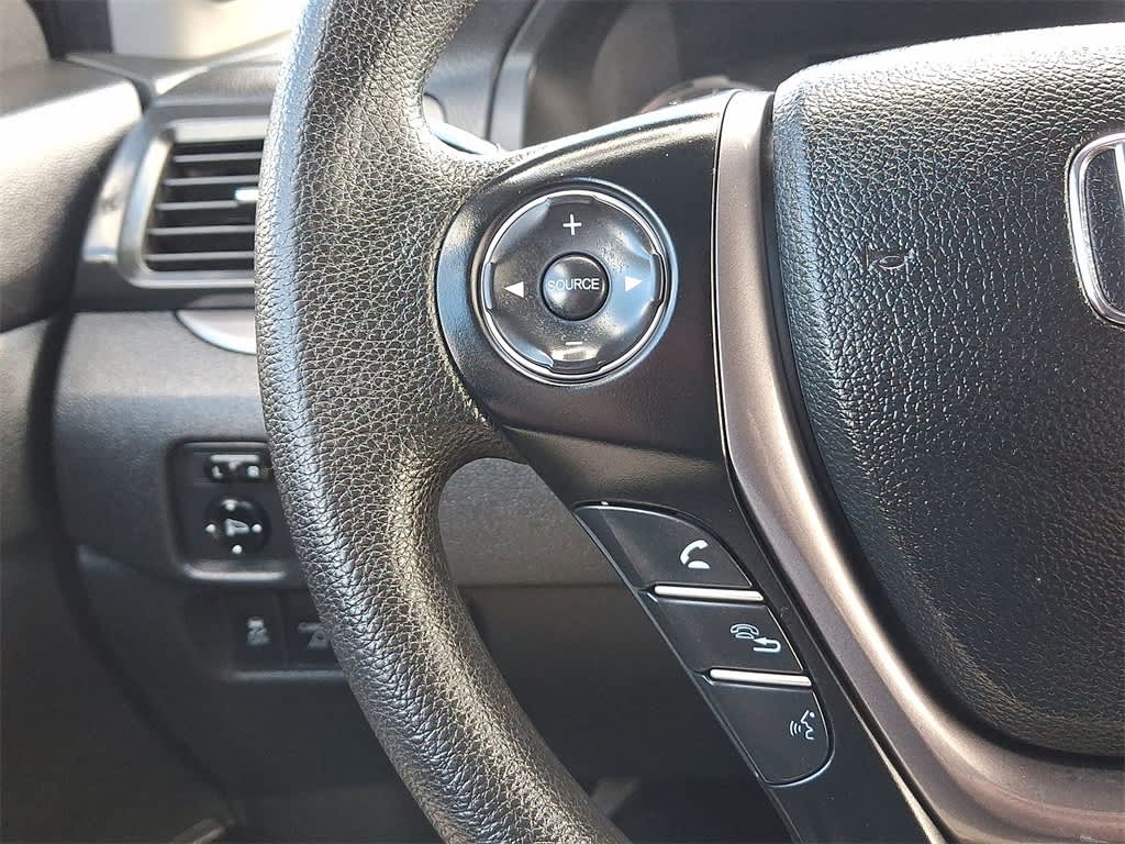 Thumbnail: 2017 Honda Ridgeline - 20